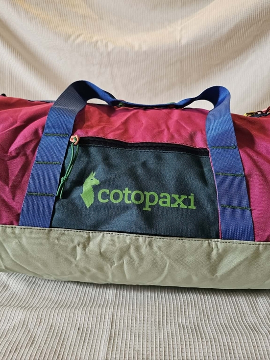 cotopaxi Handbags - cotopaxi Ligera 32 Packable Duffel In Del Dia